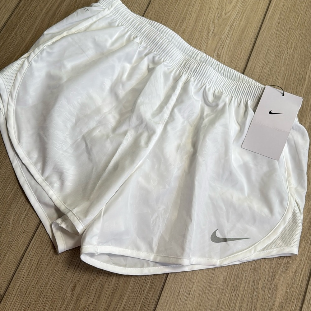 NWT Nike White Dri Fit Tempo Running Shorts
